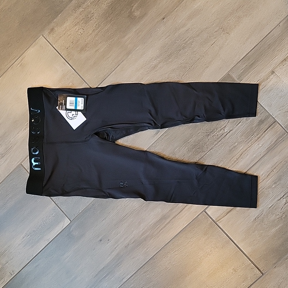 NWT Massov Women's ProForm® Mid-Waisted Leggings, Small